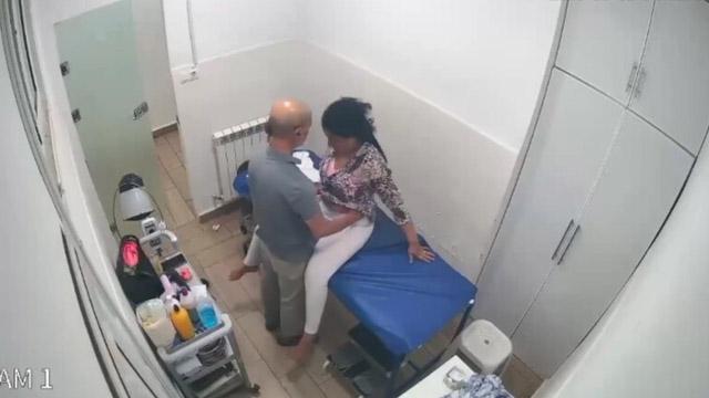 Hot Viral Clinic Sex – Doctor Licking Video